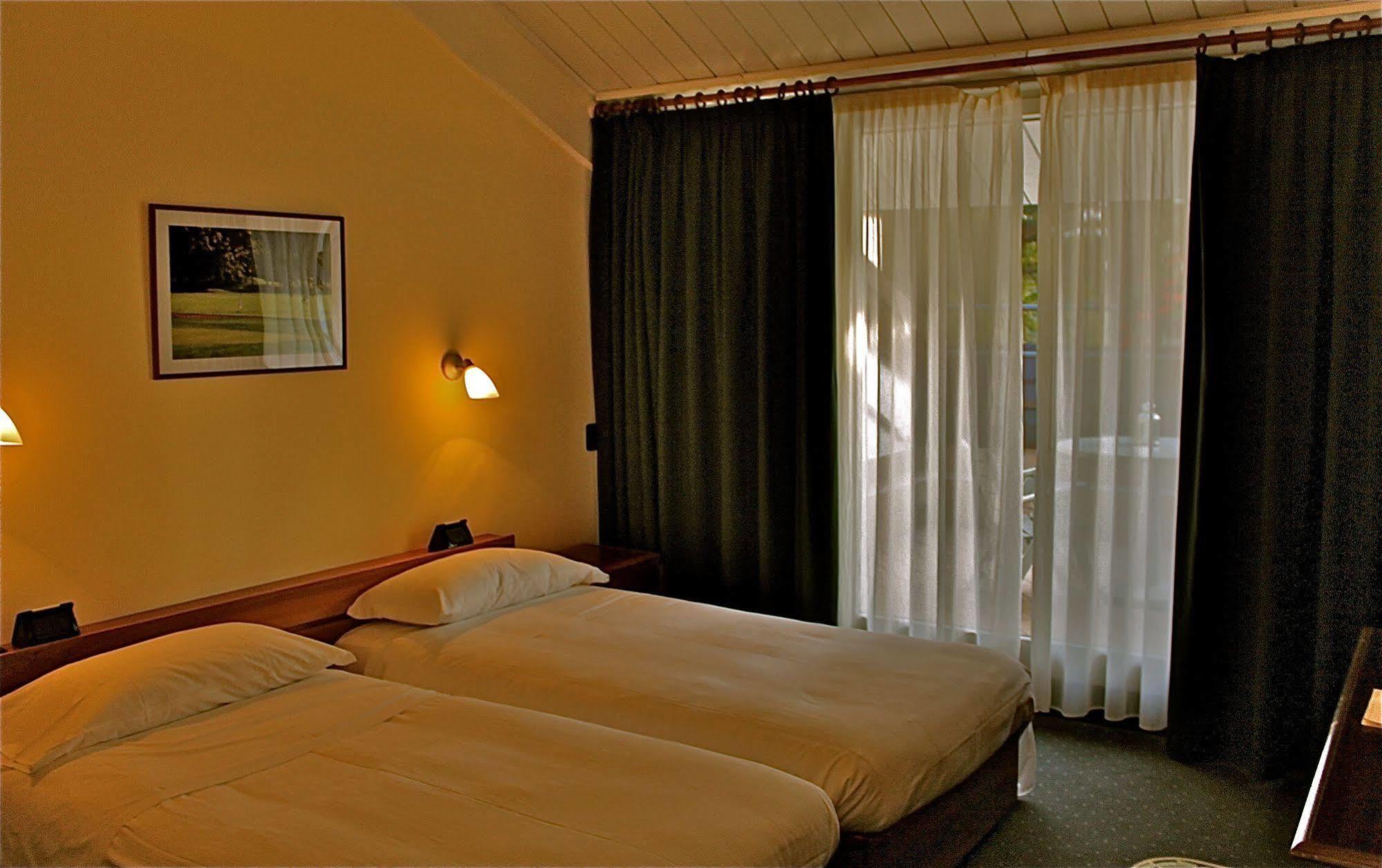 Golf Hotel La Pinetina Appiano Gentile Luaran gambar
