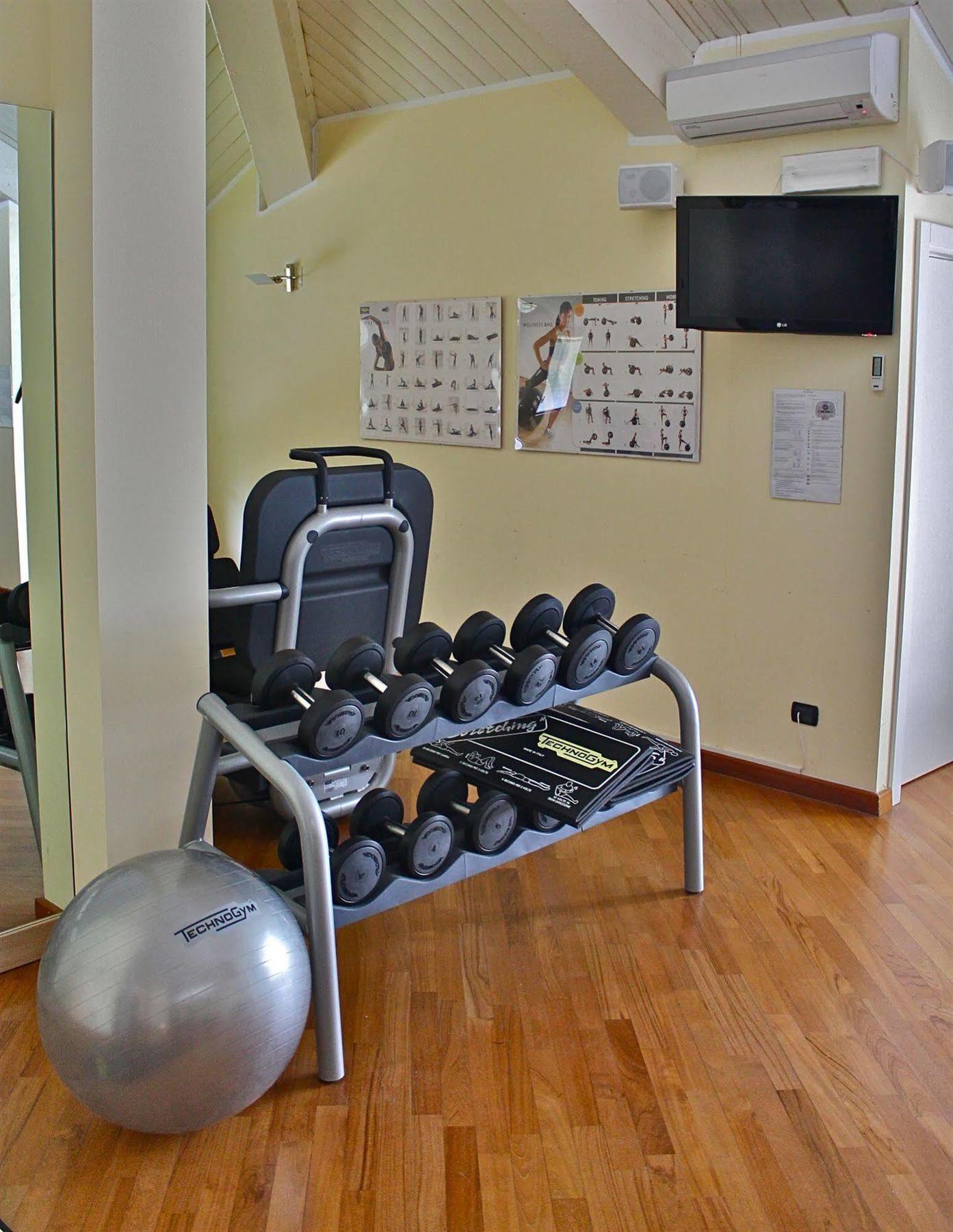 Golf Hotel La Pinetina Appiano Gentile Luaran gambar