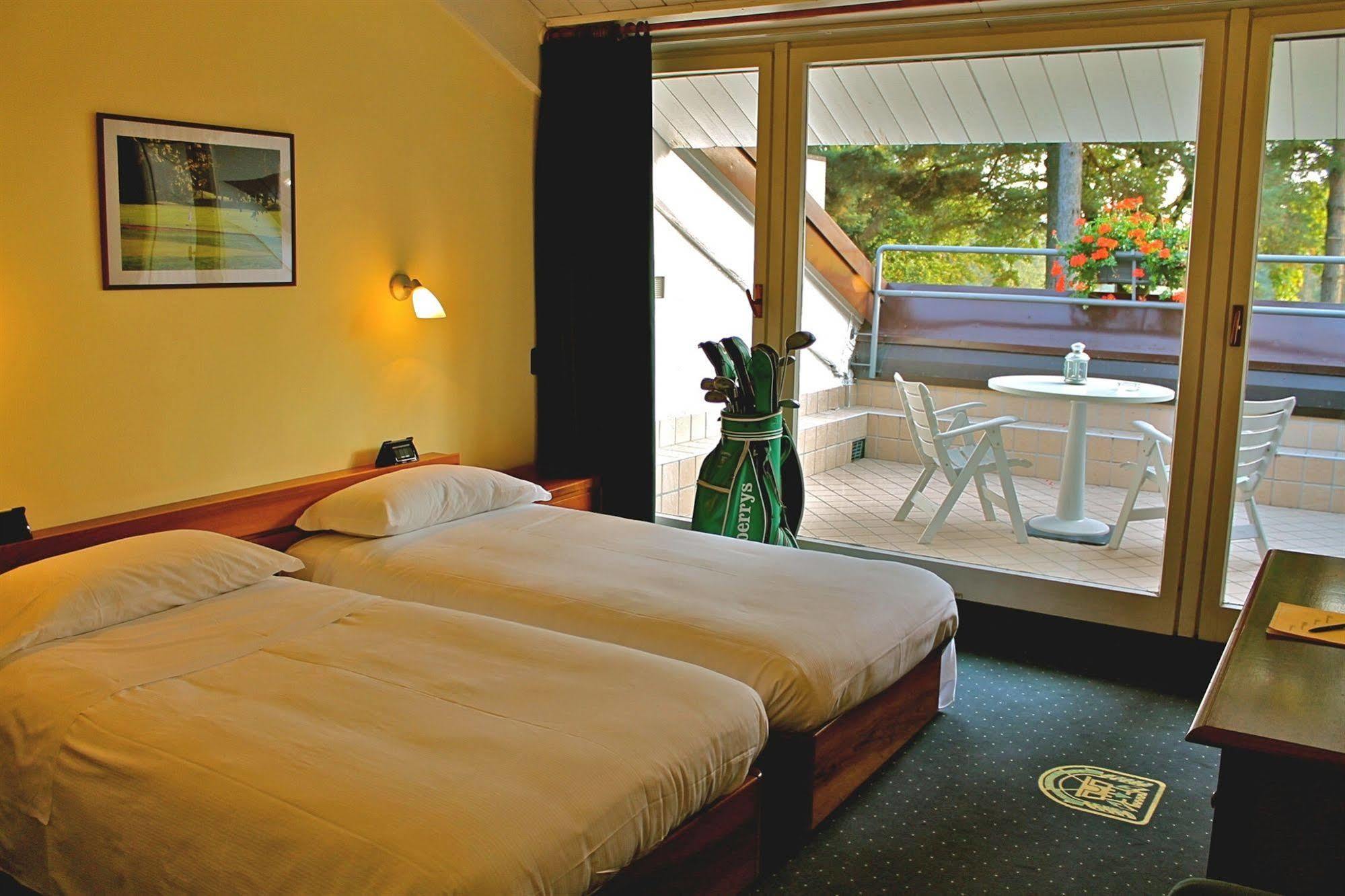 Golf Hotel La Pinetina Appiano Gentile Luaran gambar